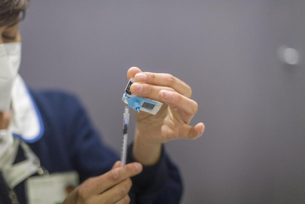 Molti scienziati sottolineano che l'esperienza maturata con i vaccini a mRNA (impiegati durante la pandemia) abbia accelerato la ricerca sui vccini anticancro