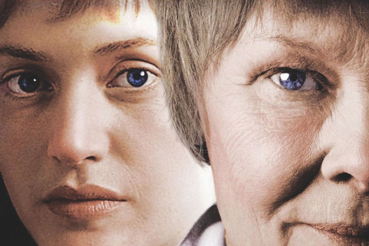Locandina del film Iris, con primi piani ravvicinati di due donne (giovane e anziana) con occhi azzurri.