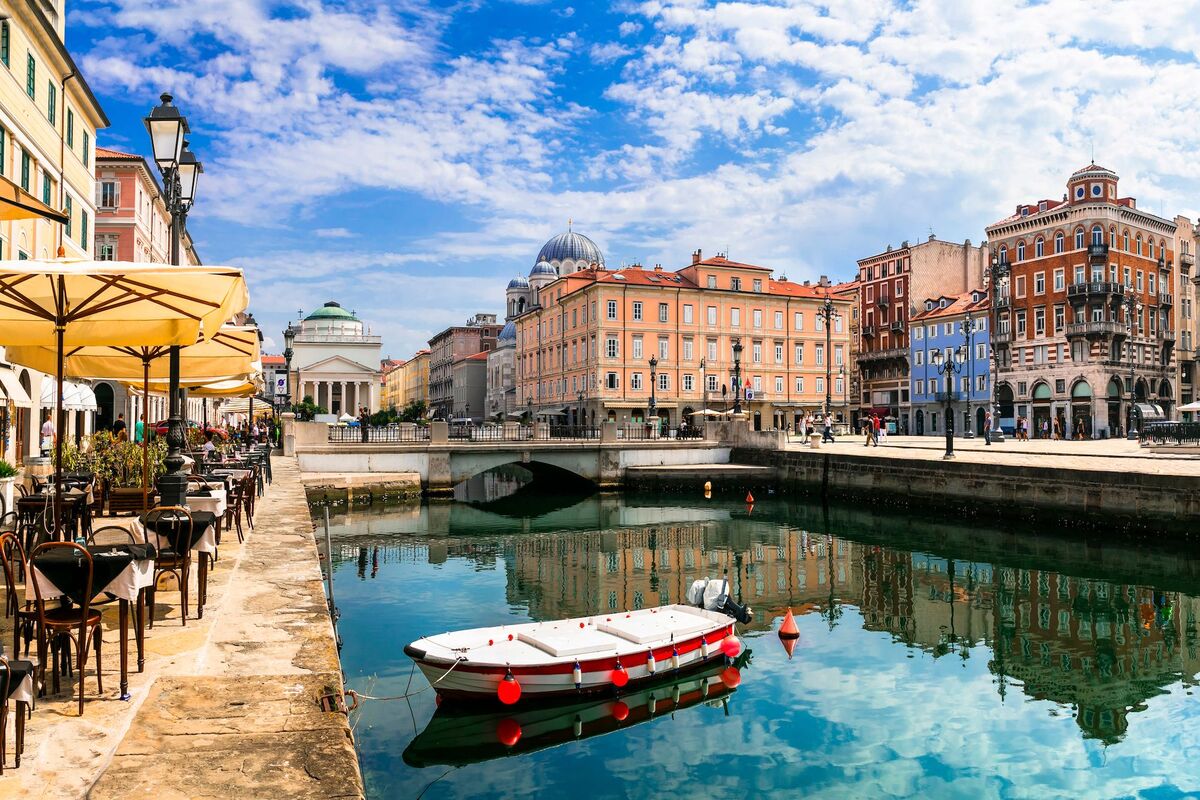 Trieste- da-vedere-lonely-copertina