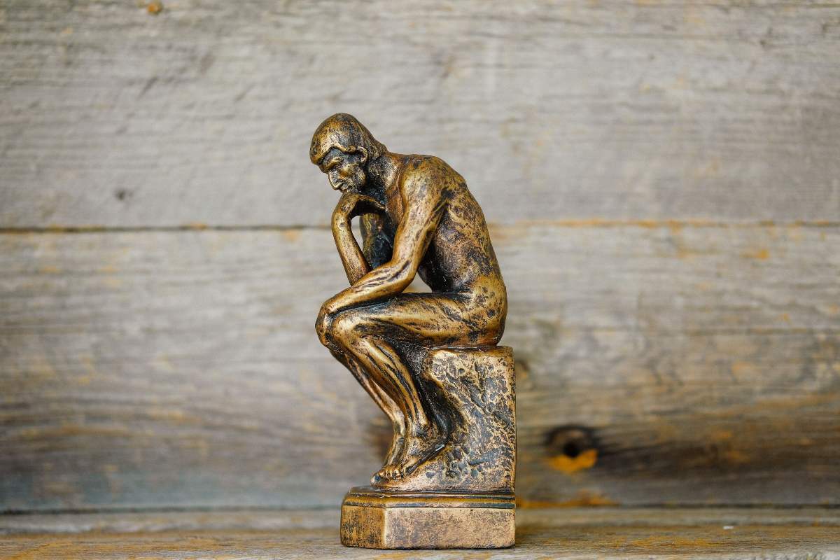 statua pensatore