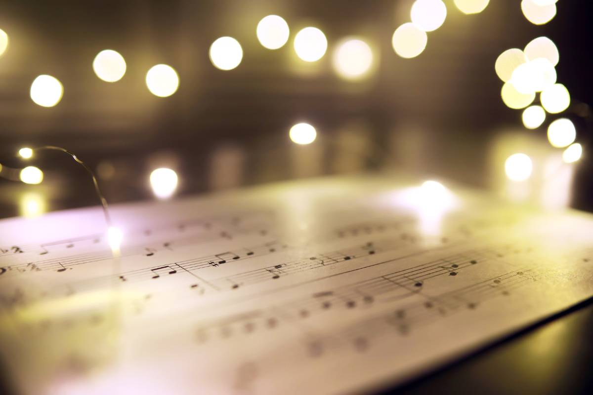 Se avete un budget intorno ai € 100-150, potreste regalare un abbonamento annuale a servizi di streaming ad alta risoluzione (Spotify)