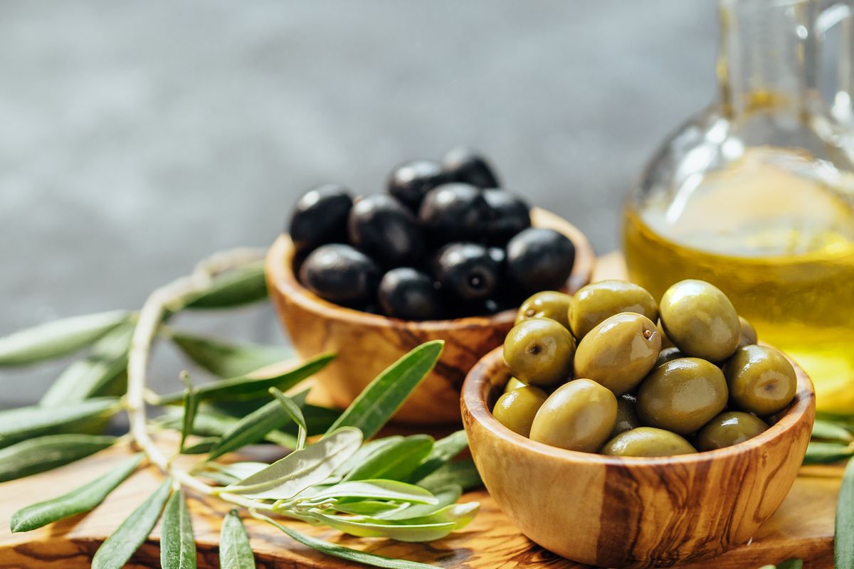 olive_nere_cover